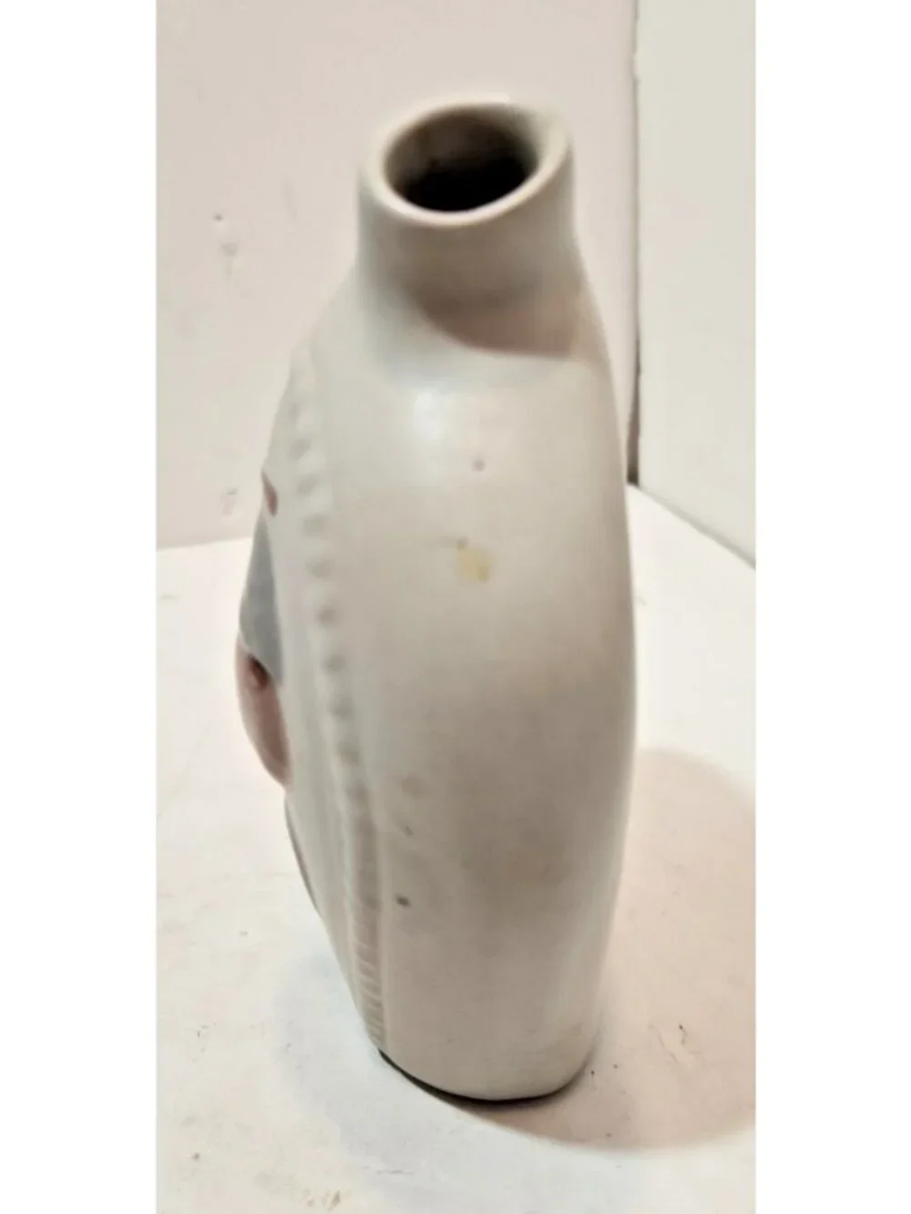 Vtg Small Pocket Vase Ceramic Apple and Branches with Etched Back 5.5